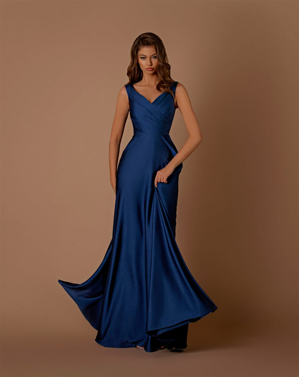 NBM1030 The Evening Boutique
