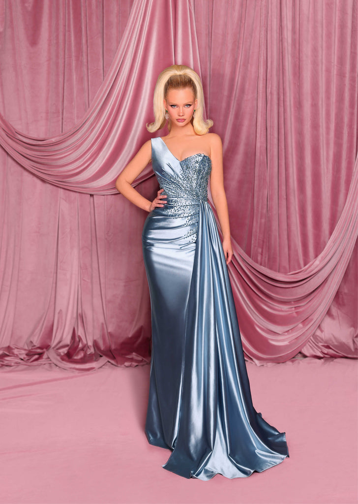 NC3037 The Evening Boutique