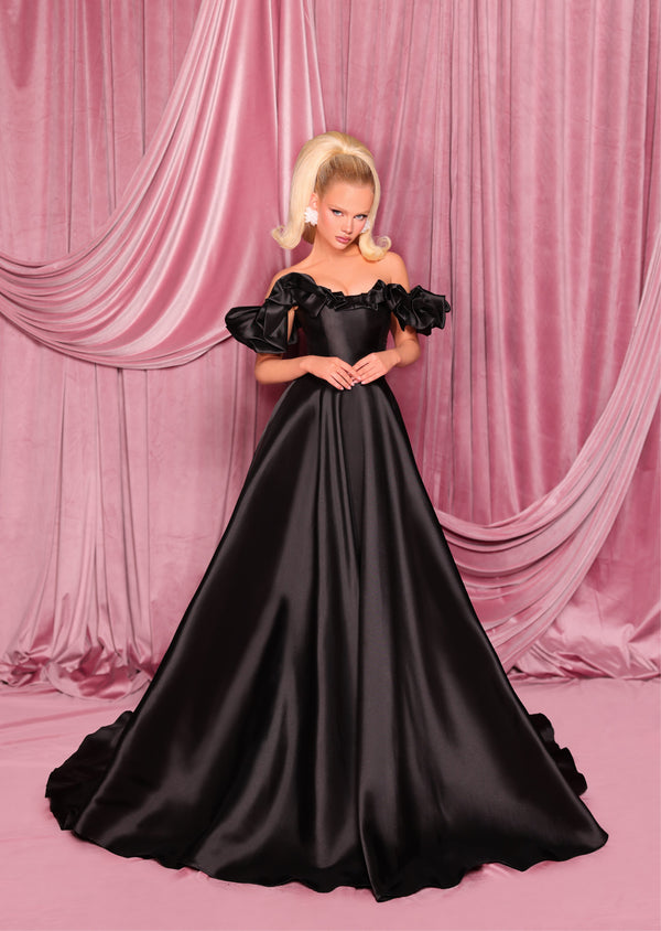 NC3059 The Evening Boutique