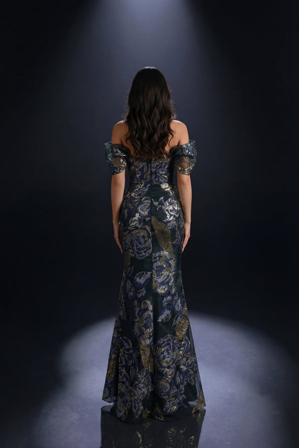 NC4084 The Evening Boutique