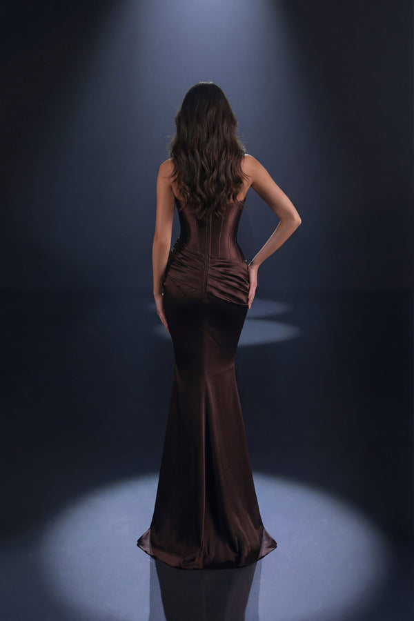 NC4113 The Evening Boutique